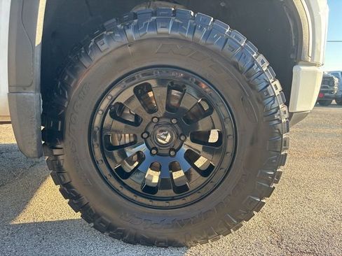 Used 2021 GMC Sierra 1500 AT4 w/ Technology Package image 35