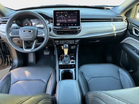 Used 2023 Jeep Compass Limited AWD/4WD image 14