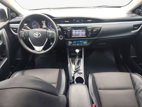 Used 2016 Toyota Corolla L image 3