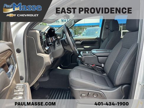 Certified 2022 Chevrolet Silverado 1500 LT AWD/4WD image 17