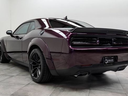 Used 2022 Dodge Challenger R/T Scat Pack RWD image 11