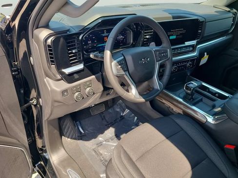 New 2026 Chevrolet Silverado 1500 RST AWD/4WD image 17