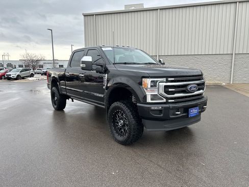 Certified 2022 Ford F250 Platinum image 3
