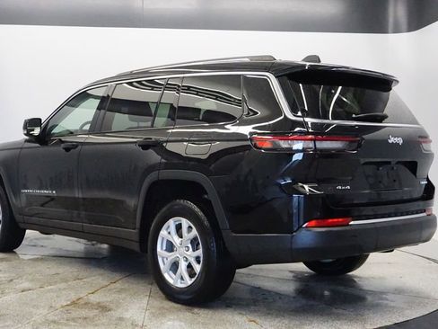 Certified 2023 Jeep Grand Cherokee L Limited image 3