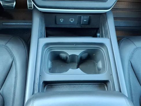 Used 2020 Land Rover Defender 110 HSE image 22