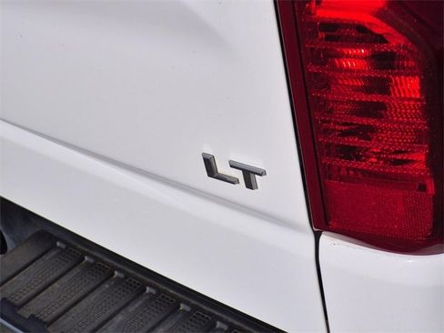 Used 2023 Chevrolet Silverado 1500 LT w/ Protection Package image 9