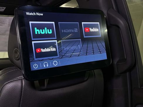 Used 2022 GMC Yukon XL Denali w/ Denali Ultimate Package AWD/4WD image 31