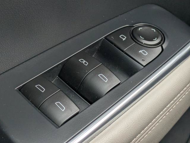 Certified 2026 GMC Acadia Elevation w/ Elevation Premium Package FWD image 25