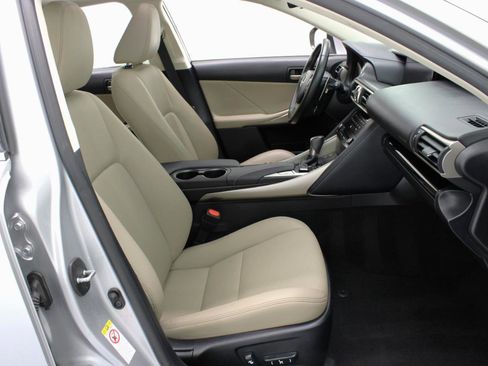 Used 2017 Lexus IS 200t w/ Navigation System Package RWD image 47