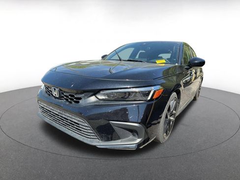 Used 2024 Honda Civic Sport image 3