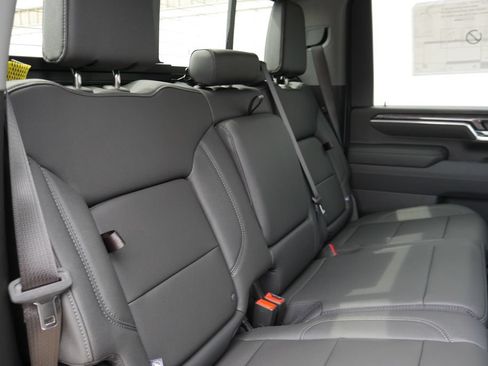 New 2026 Chevrolet Silverado 2500 LTZ w/ LTZ Premium Package AWD/4WD image 26
