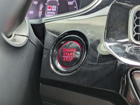 Certified 2022 Honda Civic Touring image 34