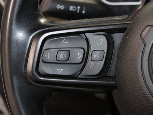 Used 2021 Jeep Wrangler Unlimited Sport AWD/4WD image 35