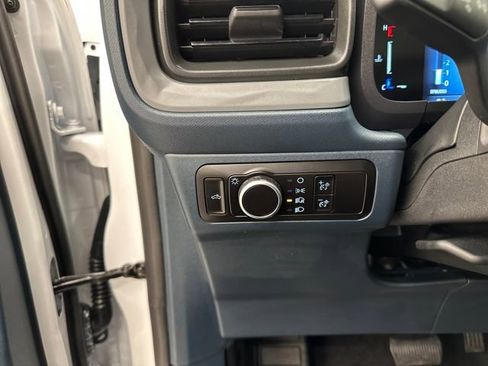 New 2026 Ford Maverick XL image 37