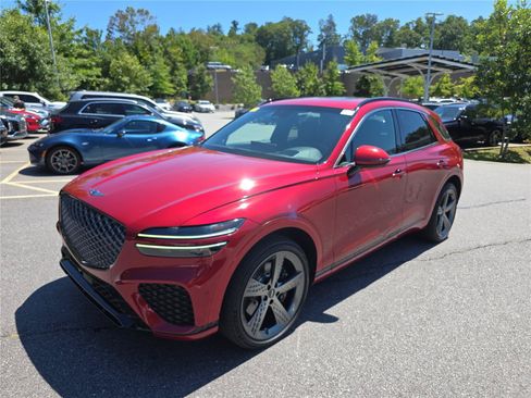 Used 2022 Genesis GV70 3.5T Sport w/ Sport Prestige Package AWD/4WD image 7