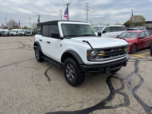 Used 2023 Ford Bronco Big Bend AWD/4WD image 3
