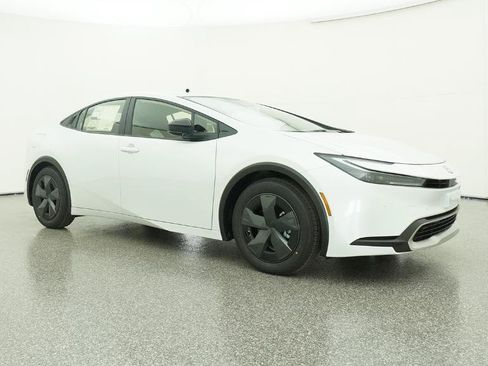 New 2026 Toyota Prius Plug-In Hybrid FWD image 43