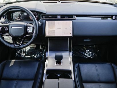 New 2026 Land Rover Range Rover Velar Dynamic SE