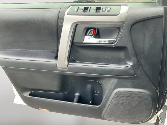 Used 2021 Toyota 4Runner SR5 Premium w/ Moonroof Package AWD/4WD image 11