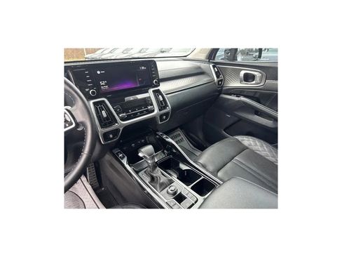 Used 2021 Kia Sorento SX FWD image 11