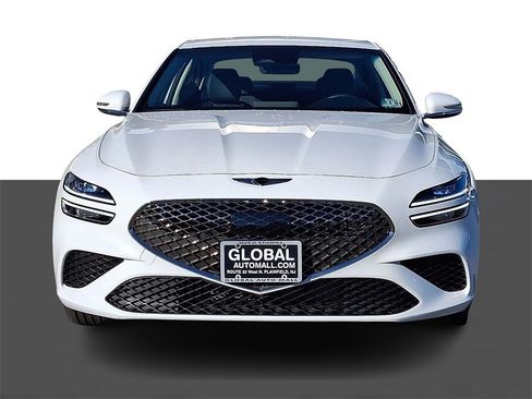 Used 2024 Genesis G70 2.5T image 2