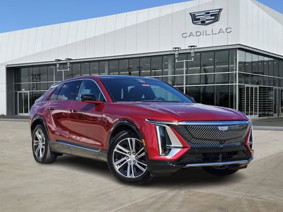 New 2025 Cadillac Lyriq Luxury