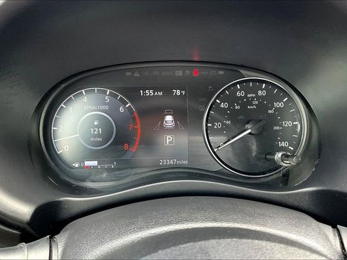 Used 2023 Nissan Kicks SR FWD image 14