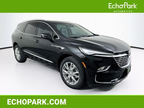 Used 2023 Buick Enclave Essence w/ Experience Buick Package AWD/4WD image 1