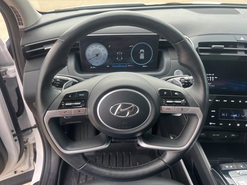 Used 2023 Hyundai Tucson Limited image 18