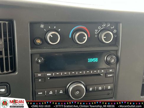 Used 2017 Chevrolet Express 3500 LT w/ LT Preferred Equipment Group image 20