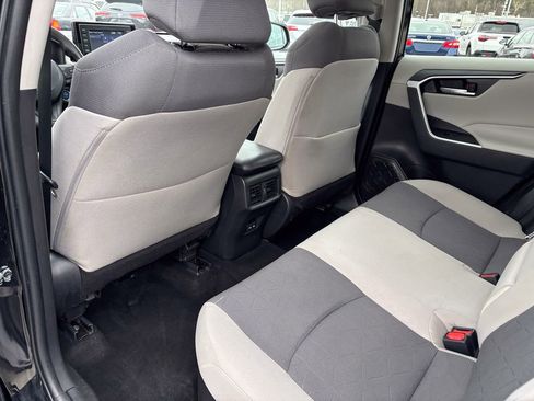 Certified 2022 Toyota RAV4 XLE image 47
