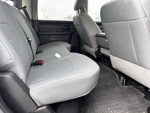 Used 2018 RAM 1500 Express image 13