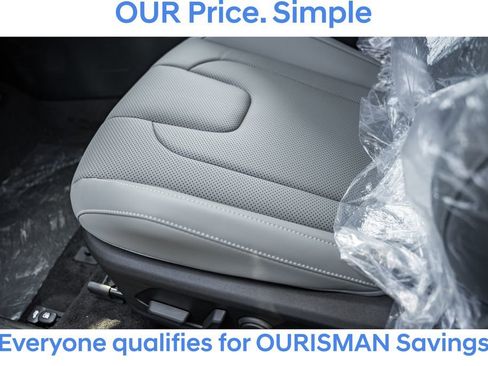 New 2025 Hyundai Elantra Limited image 28