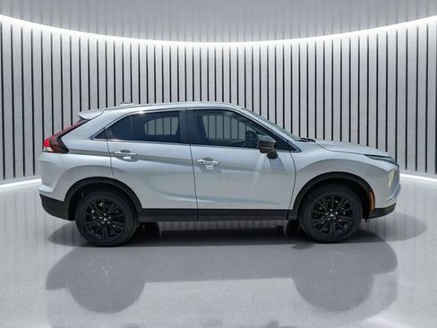 New 2026 Mitsubishi Eclipse Cross LE AWD/4WD image 3