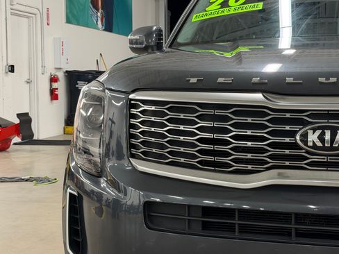 Used 2020 Kia Telluride S FWD image 34