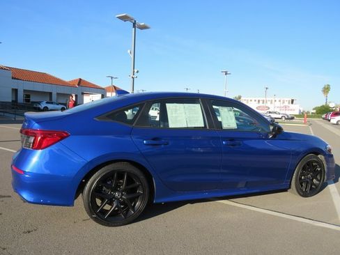 Used 2023 Honda Civic Sport image 13
