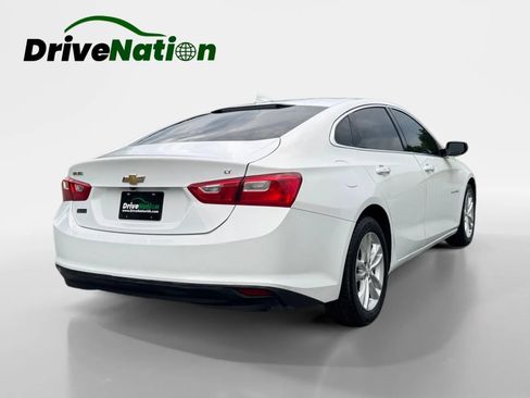 Used 2018 Chevrolet Malibu LT FWD image 5