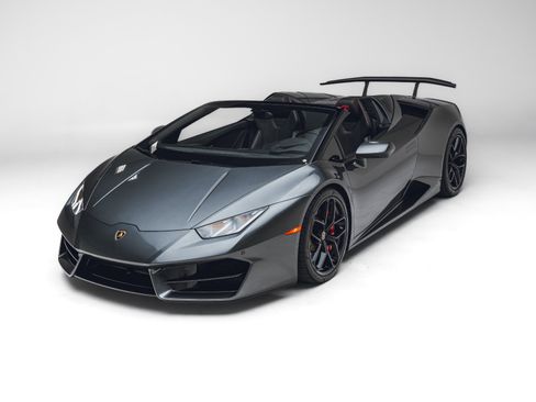 Used 2017 Lamborghini Huracan LP 580-2 RWD image 10