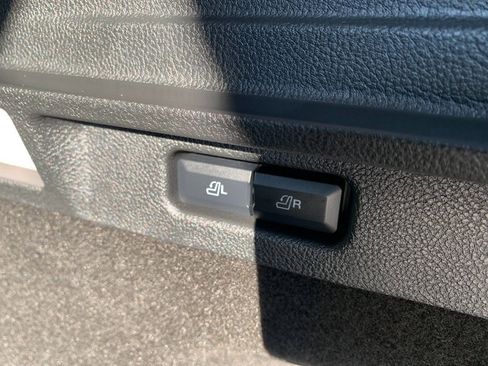 Used 2024 Lincoln Corsair AWD w/ Equipment Group 101A image 6
