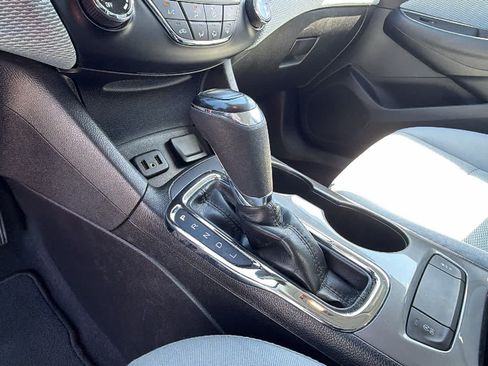 Used 2019 Chevrolet Cruze LS w/ LS Fleet Convenience Package FWD image 13