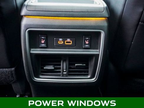 Used 2021 Nissan Murano Platinum image 10