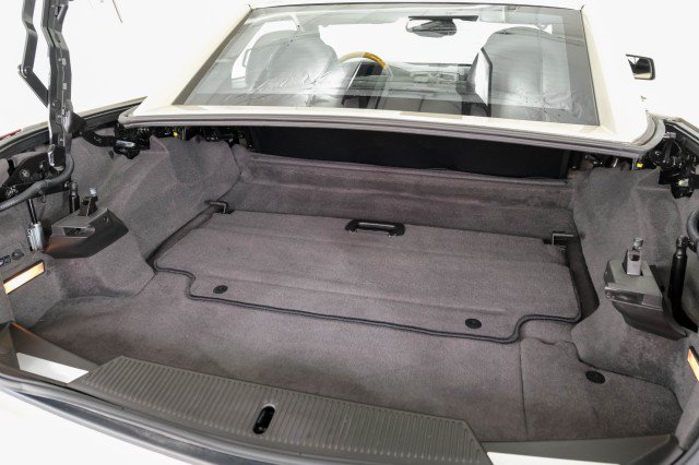 Used 2006 Cadillac XLR RWD image 58