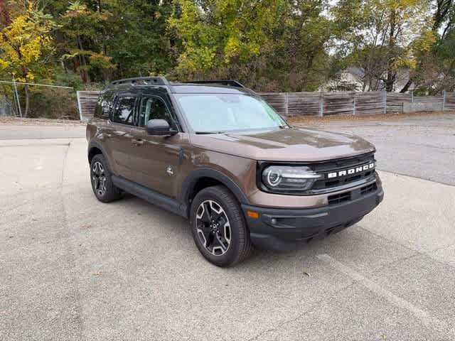 Used 2022 Ford Bronco Sport Outer Banks w/ Tech Package AWD/4WD image 12