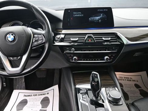 Used 2018 BMW 530i xDrive image 14