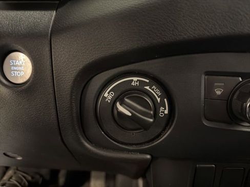 Certified 2022 Nissan Frontier PRO-4X w/ Technology Package image 26