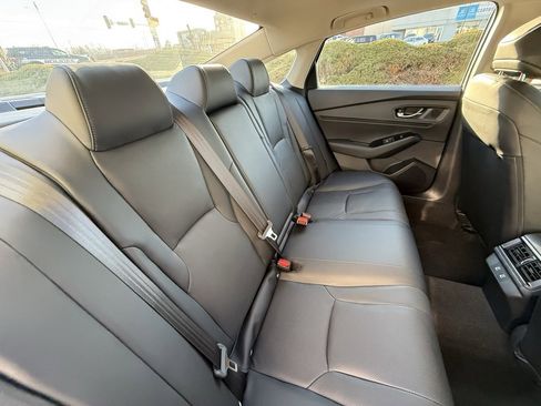 Certified 2025 Honda Accord Touring image 37