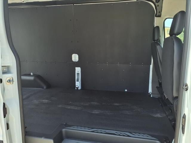 New 2026 Ford Transit 250 148 Medium Roof w/ Load Area Protection Package RWD image 43