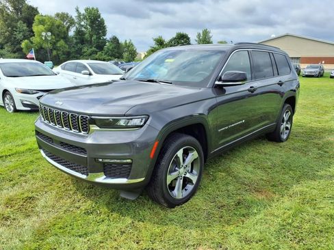 New 2025 Jeep Grand Cherokee L Limited w/ Luxury Tech Group II image 33