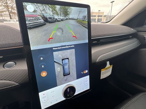 New 2025 Ford Mustang Mach-E Premium image 29