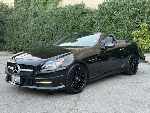Used 2012 Mercedes-Benz SLK 350 image 9